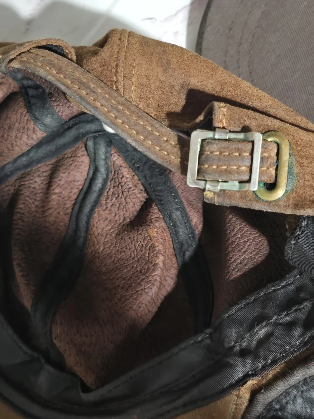 Lot of Assorted Neutral Baseball Caps - Brown, Olive, Khaki, Gray - Picture 13 of 16